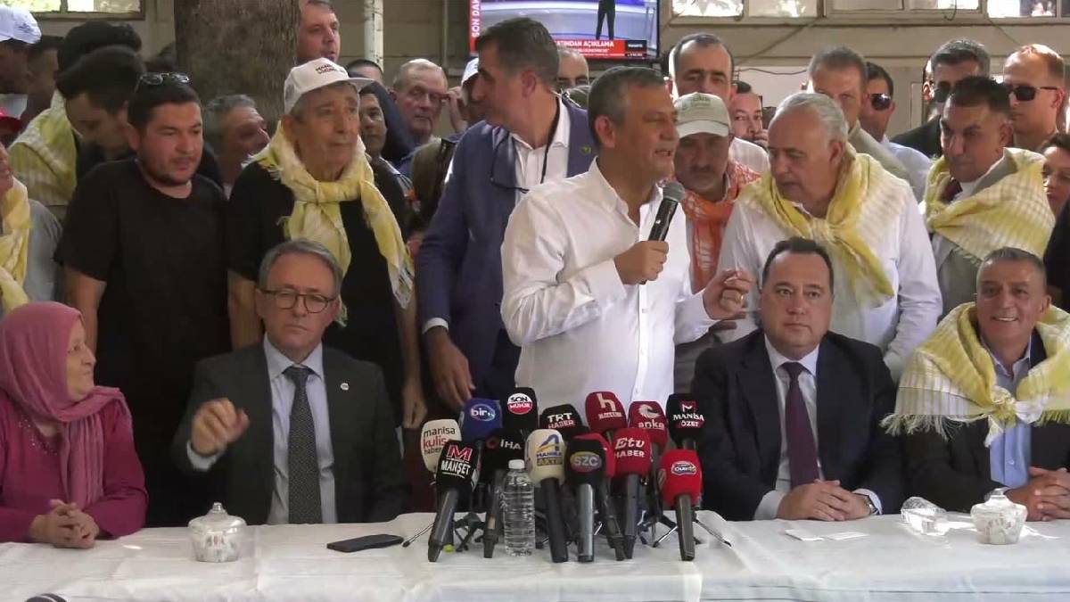 Özgür Özel: Çiftçinin kredilerinin faizlerini sileceğiz, ana parayı üç yıla böleceğiz"