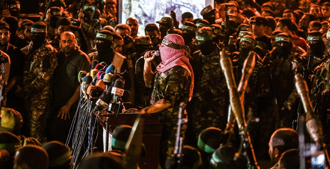 Kassam Tugayları Gazze'de geçit töreni düzenledi