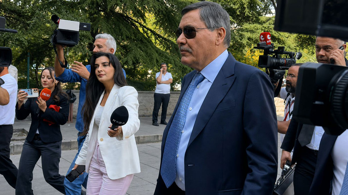 Melih Gökçek şüpheli sıfatıyla adliyede: Eski dosyalar da açıldı