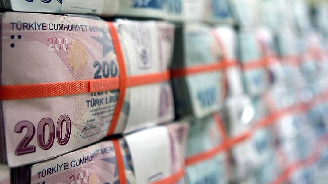 Bankaların yüzde 0 faizli kredi yarışı: Limitler 100 bin TL'ye ulaştı
