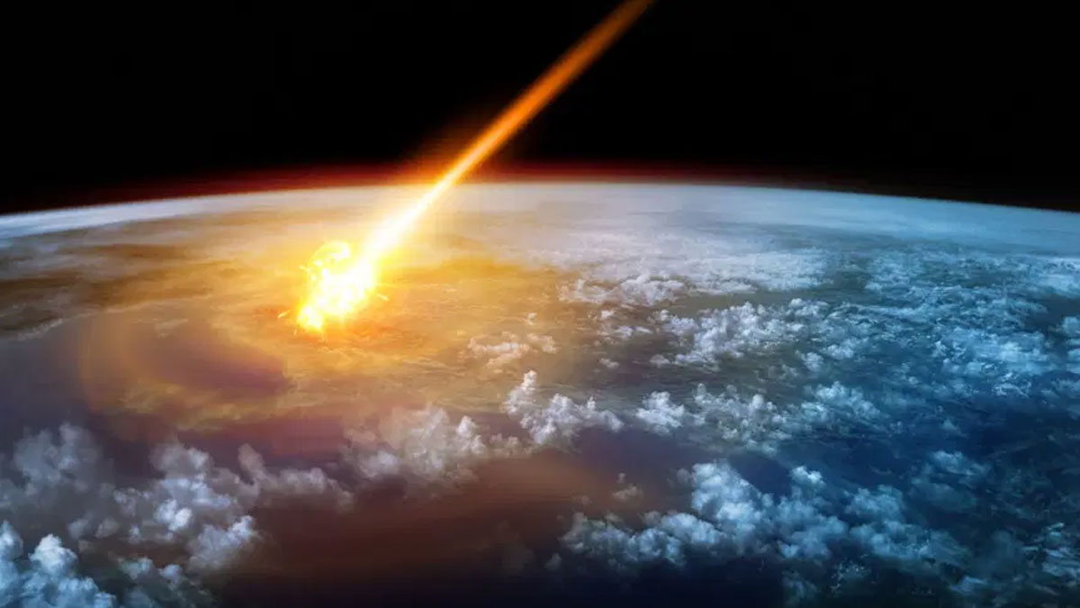 NASA saat verdi: 1,5 metre boyundaki gök cismi dünyaya ilerliyor