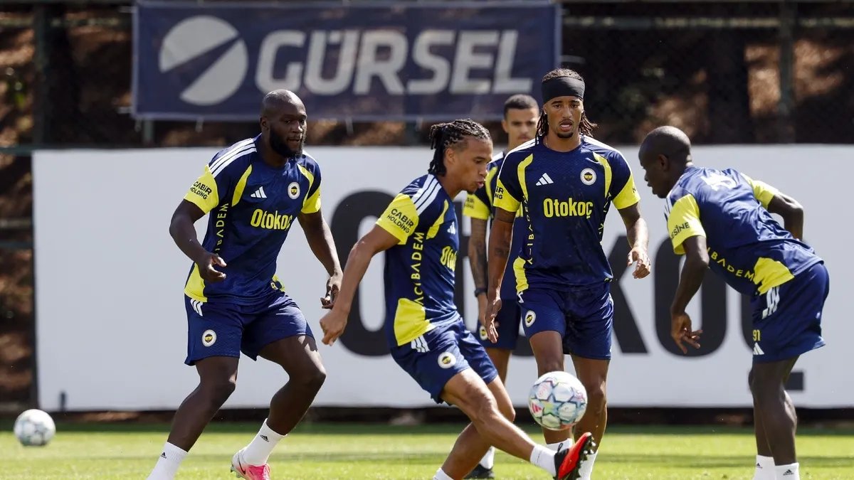 Fenerbahçe'de Roma mesaisi