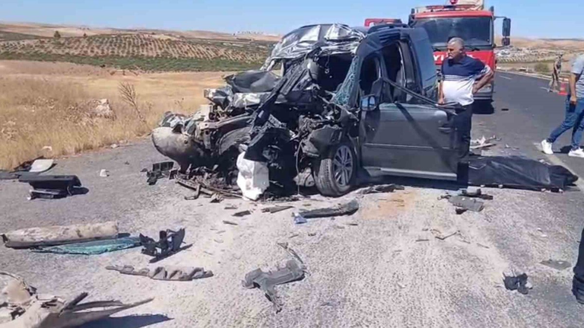 Şanlıurfa’da feci kaza: 4 ölü, 2 ağır yaralı