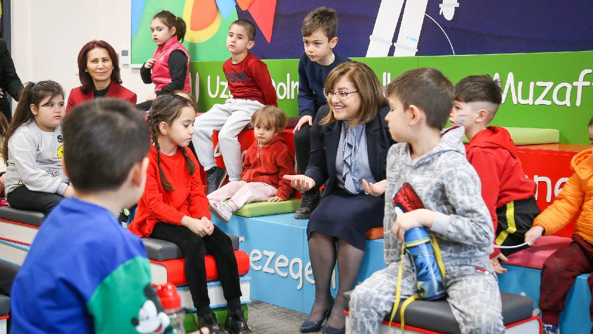 BÜyükşehirden eğitime kesintisiz ve çok yönlü destek