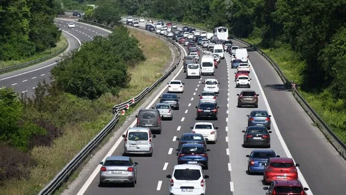 12 Ağustos’tan beri kapalıydı: TEM’in İstanbul yönü 25 Eylül’de açılıyor