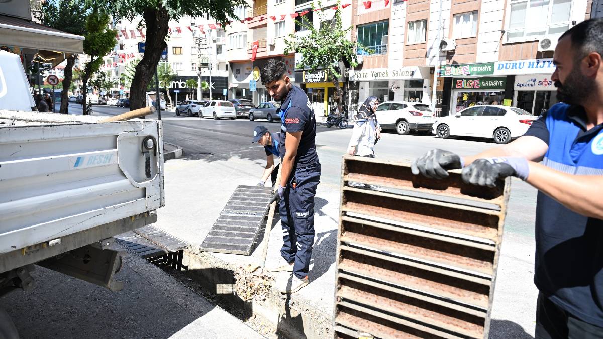 MASKİ, yağışlar öncesi ızgara temizliklerini hızlandırdı