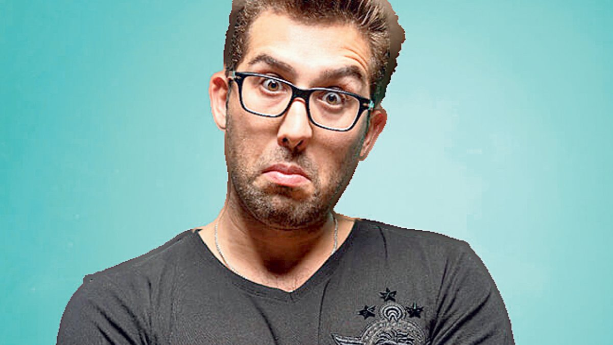 Gülme krizine hazır olun: Doğu Demirkol'un yeni stand-Up'ı 'Hezeyanlar' yayınlandı: İşte tek parça izleme ekranı