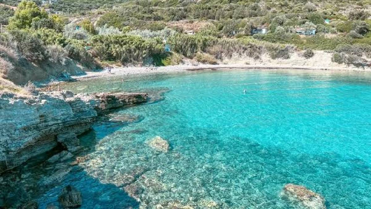 Çeşme ve Alaçatı’yı unutun! İzmir’in gizli sığınağını keşfeden başka yere gitmiyor