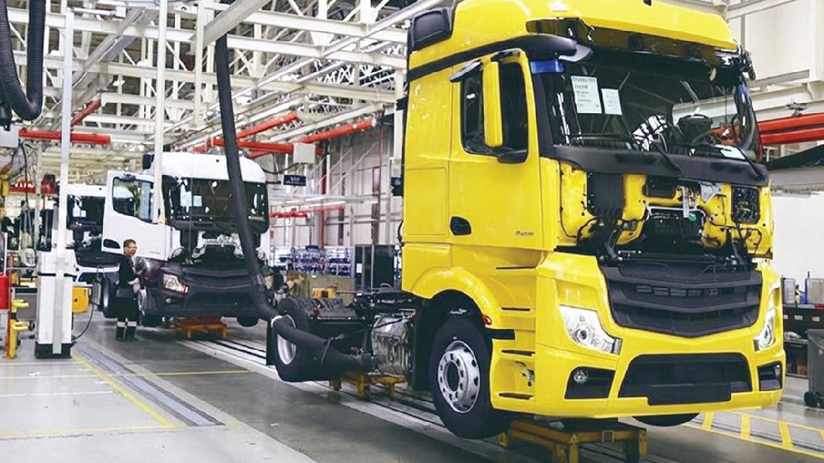Otomotiv ihracatı ticariye yaslandı