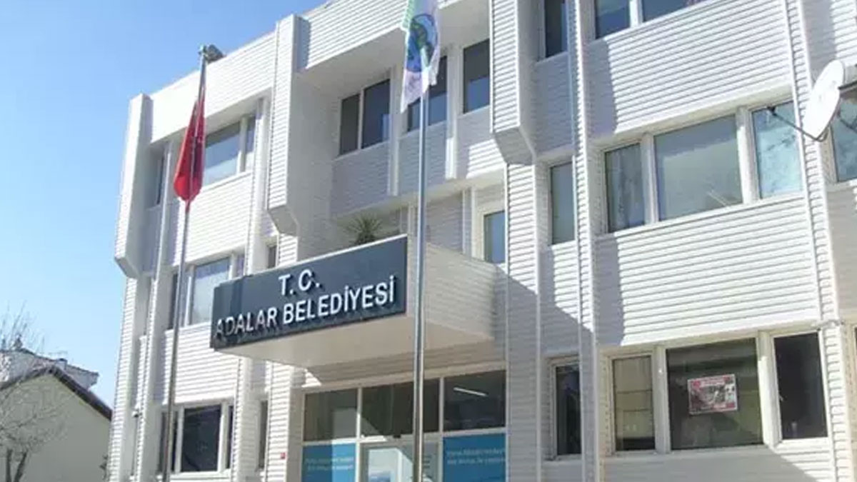 Görevinden istifa etti: Adalar'da seçim tarihi belli oldu