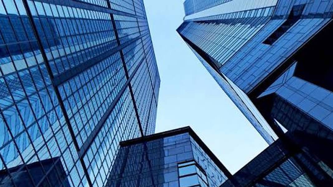Lüks tüketimde sert daralma: LVMH Avrupa’nın en büyük 10 şirketi arasından çıktı