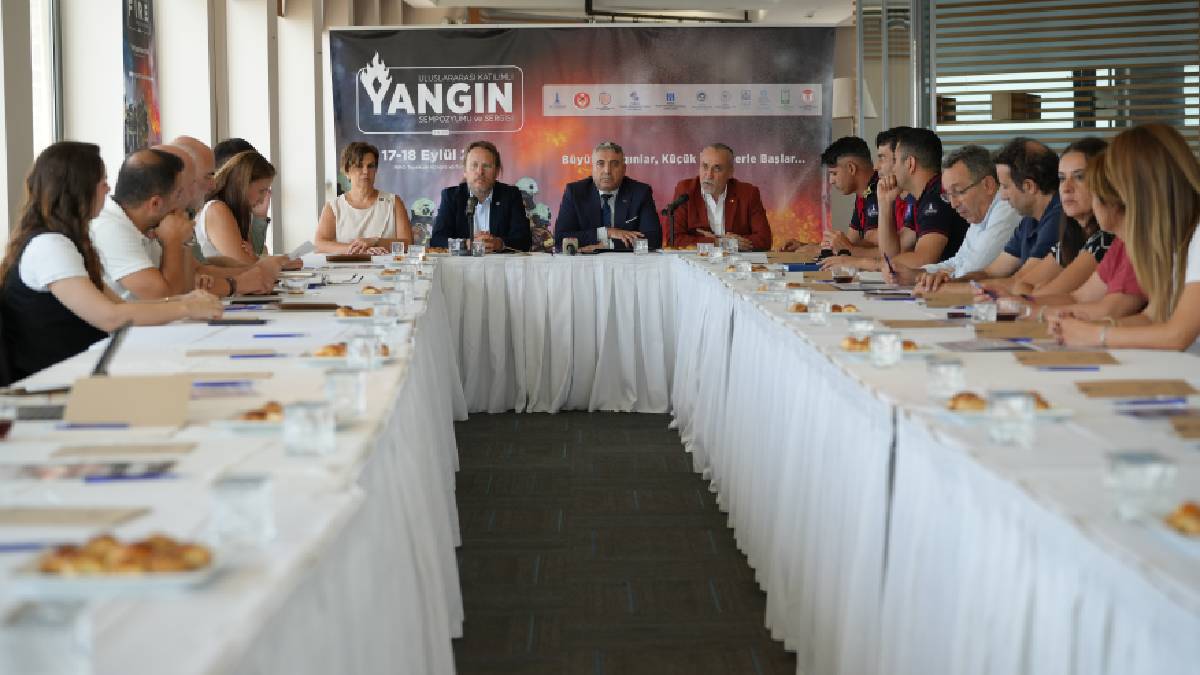 İzmir yangın sempozyumuna ev sahipliği yapacak