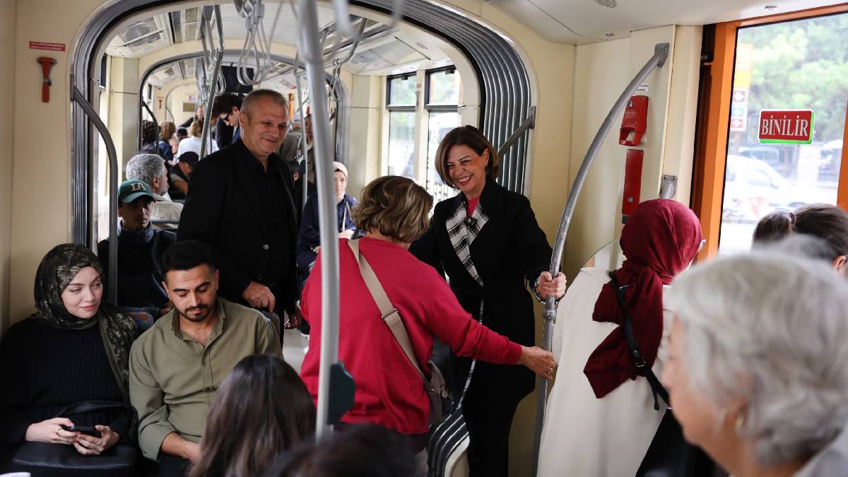 Başkan Ünlüce, Avrupa Hareketlilik Haftası’nın startını tramvayda verdi