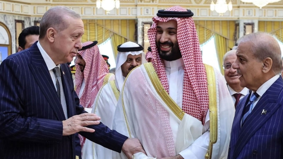Pakistan’dan "Mekke Savunma Anlaşması’nı uygulama zamanı geldi" açıklaması: Türkiye Körfez'e asker mi gönderiyor?