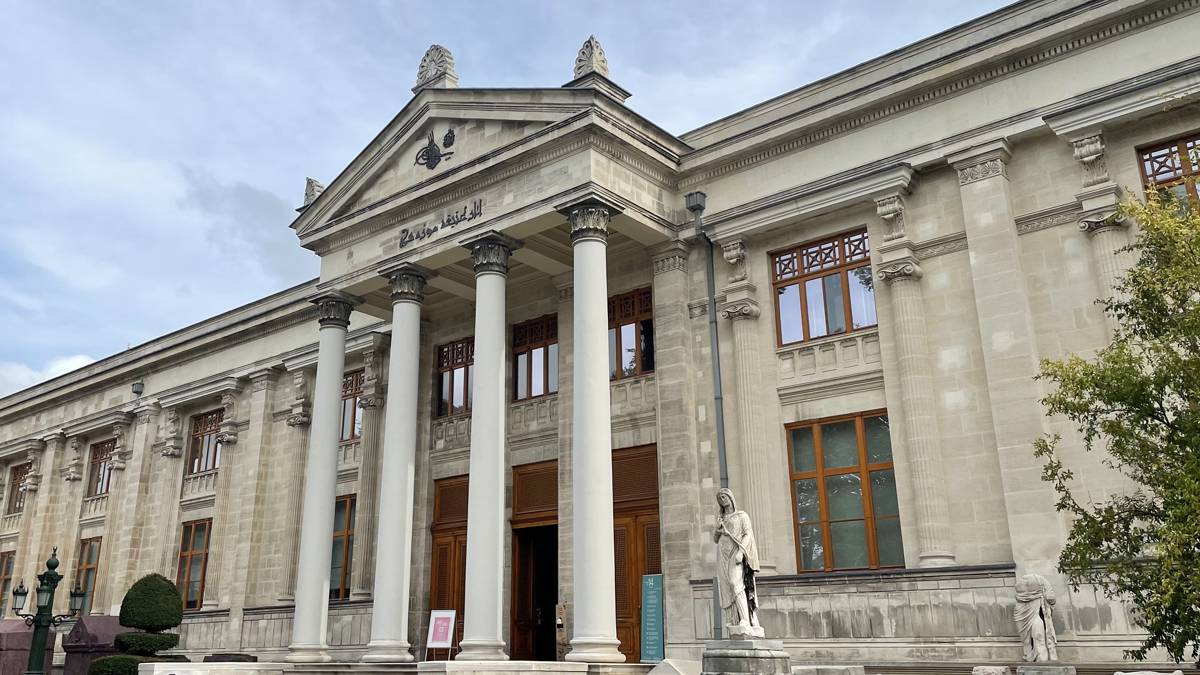 İstanbul Arkeoloji Müzesi'nde tarihî dönüşüm: 54 bin çini restore edildi, ana giriş Gülhane'ye taşındı