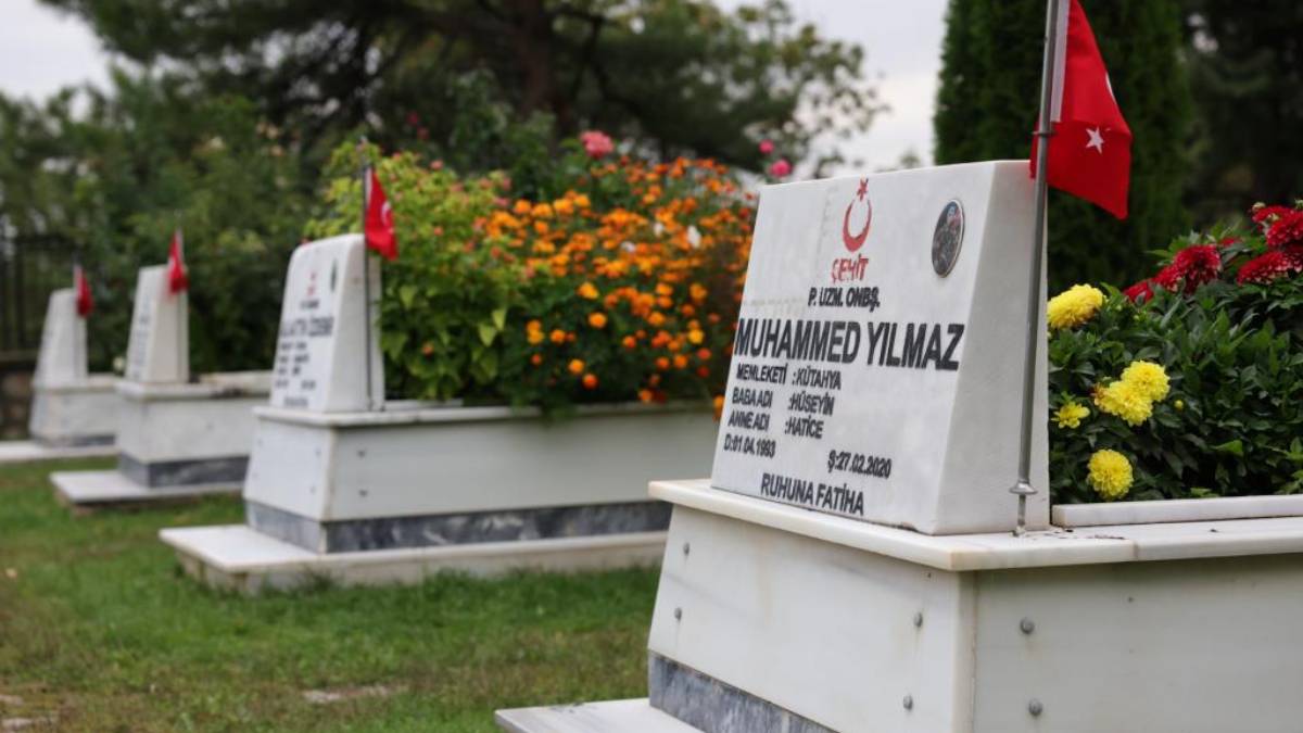 Aziz Şehitler için dualar semaya yükseldi