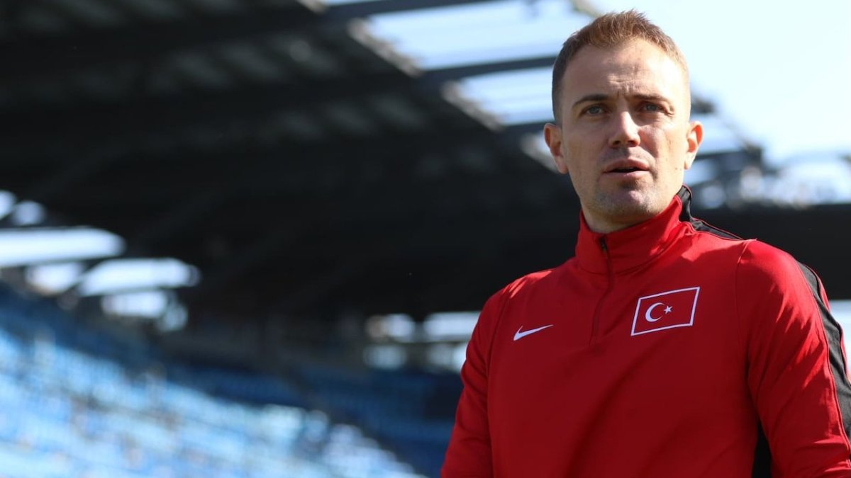 Mert Günok milli takıma veda etti