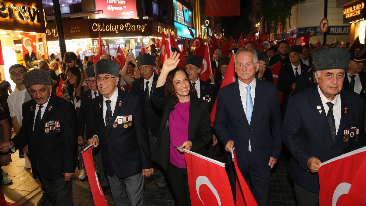 Karşıyaka kahraman gaziler için yürüyecek