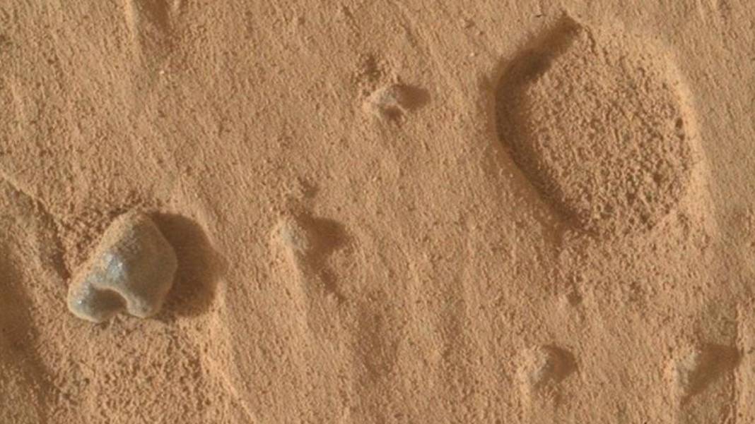 NASA Mars'a 5 delik açtı