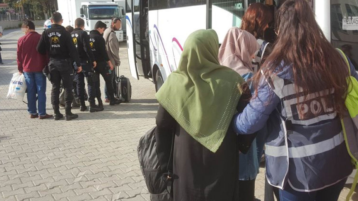 FETÖ’nün “mahrem izdivaç” yapılanmasına operasyon: 15 tutuklama
