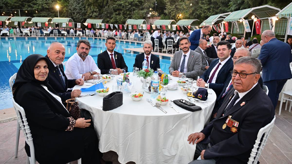 Manisa Büyükşehir Belediyesinden Gaziler Günü’ne özel buluşma