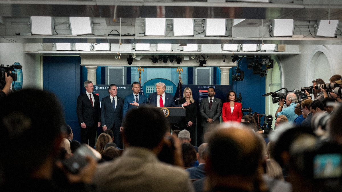 Beyaz Saray'a girişleri reddedildi: Trump'ın basın yasağından ilk nasibini MS NOW muhabirleri aldı