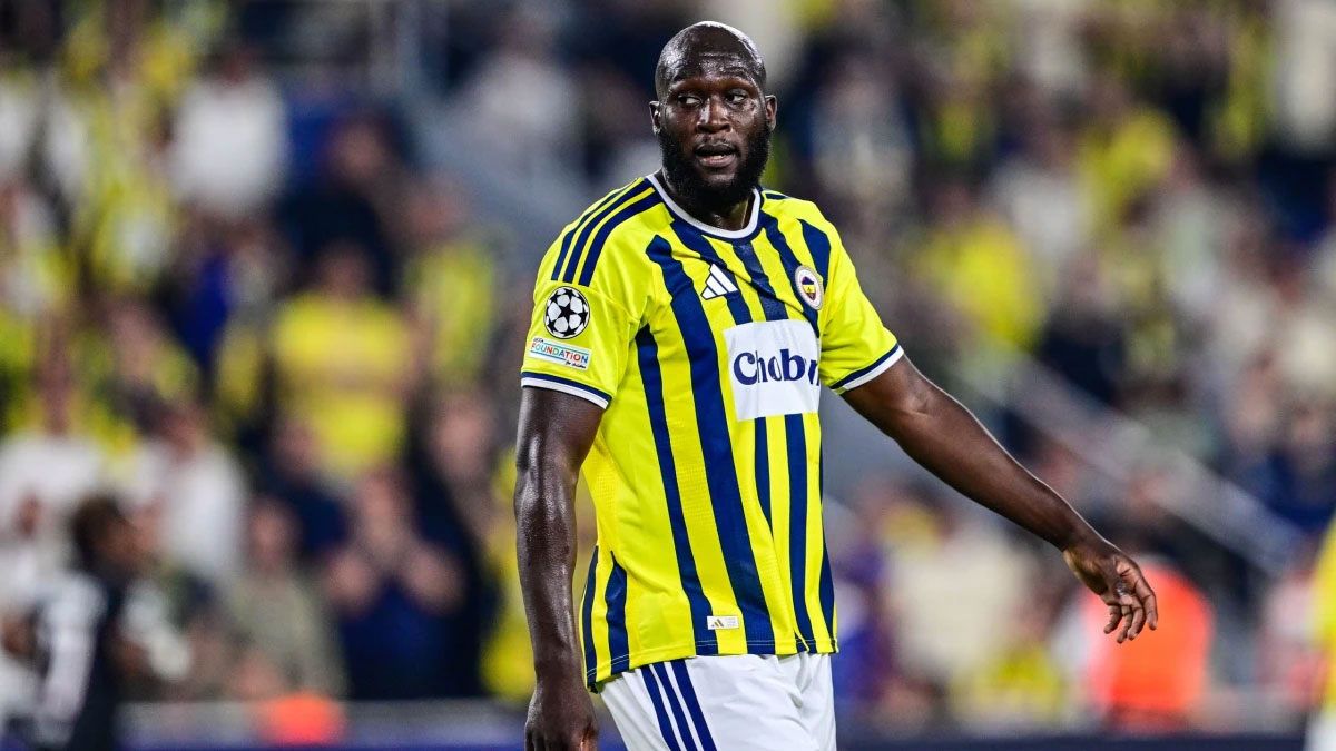 Fenerbahçe’de Lukaku için dikkat çeken yorum: “Belki de artık sadece yedek oyuncudur”