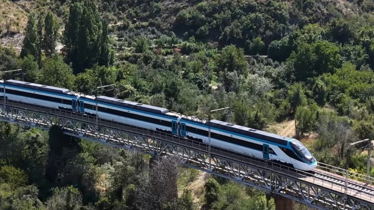 Milli Hızlı Tren'de seri üretime geçildi: Her ay bir tane üretilecek