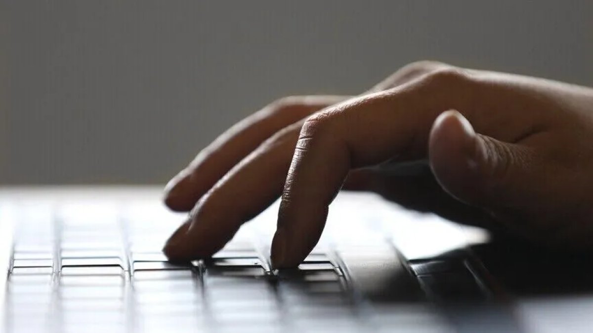 Yasa dışı 420 internet sitesi erişime engellendi