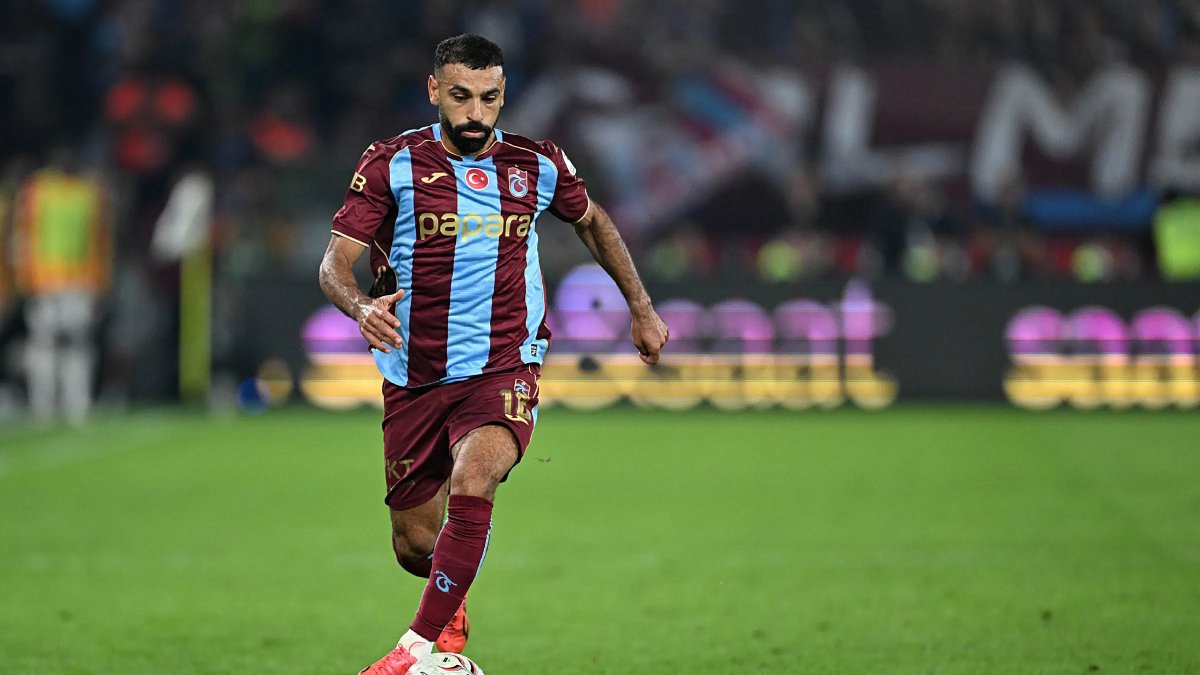 Muhammed Salah, İngiltere'de 6 ay araç kullanma yasağına çarptırıldı