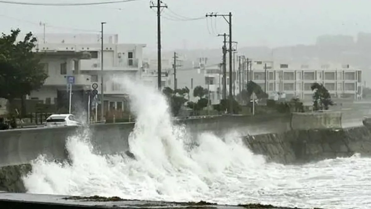 Japonya'da Dujuan Tayfunu nedeniyle 2 kişi hayatını kaybetti, 1,9 milyon kişi tahliye edildi