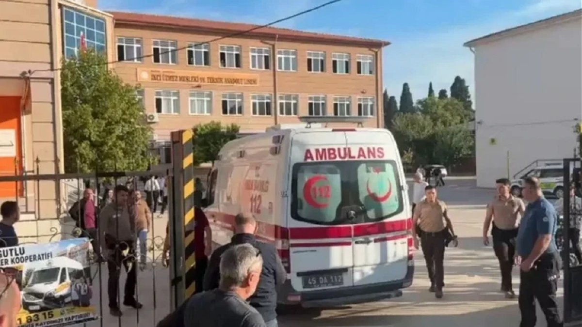 Manisa Valiliği'nden ilk açıklama geldi mi: 22- 23 Eylül 2026 Manisa'da okullar tatil mi, bugün okul var mı?