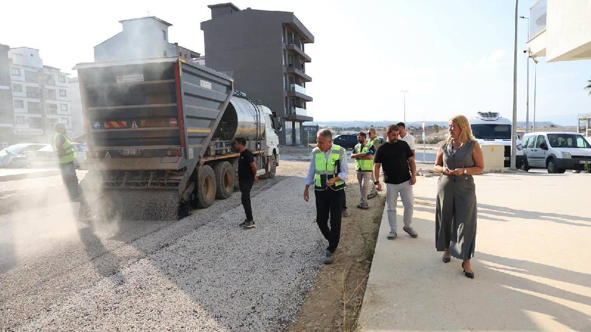 Karahasanlı Mahallesinde 23 bin metrekarelik yol çalışması