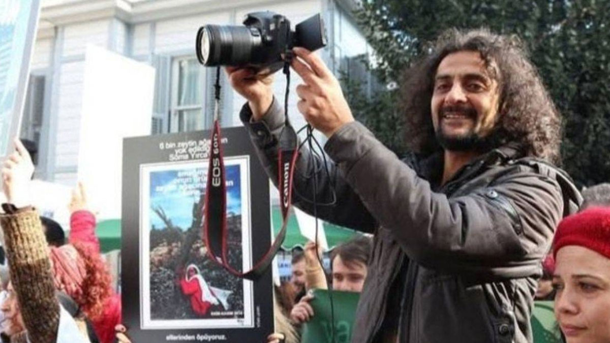 Gazeteci Hakan Tosun davasında erteleme kararı