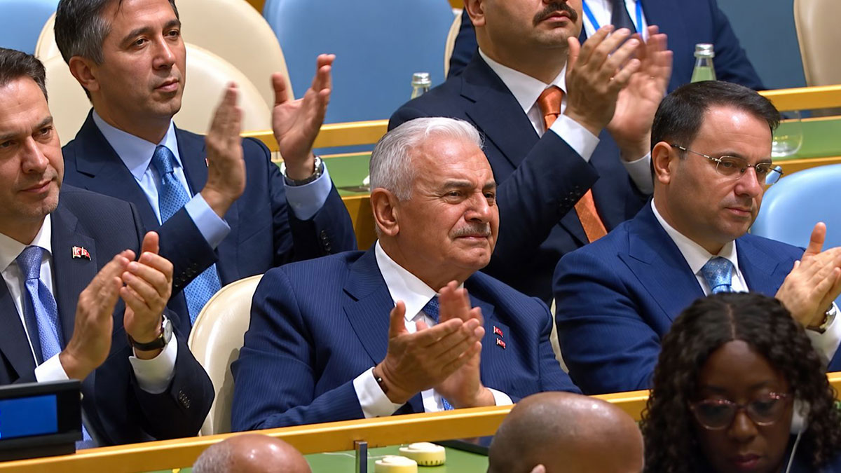 Erdoğan BM kürsüsünde Sezai Karakoç’un dizelerini okudu: Binali Yıldırım gözyaşlarını tutamadı