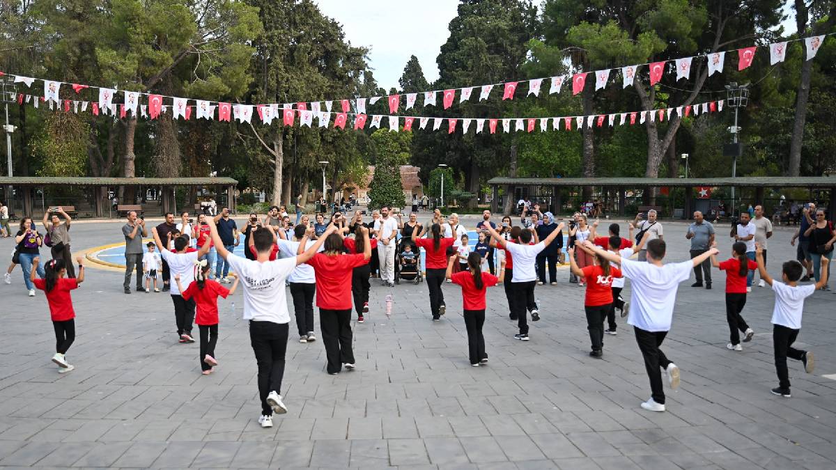 Bornova sokaklarında hareket ve sürdürülebilirlik rüzgarı