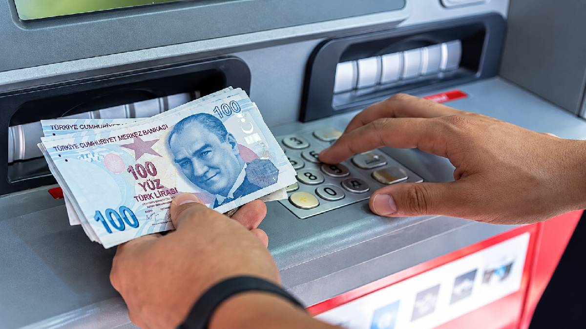ATM'lerde yeni dönem: Tuşlu ve kartlı işlemler tarihe karışıyor
