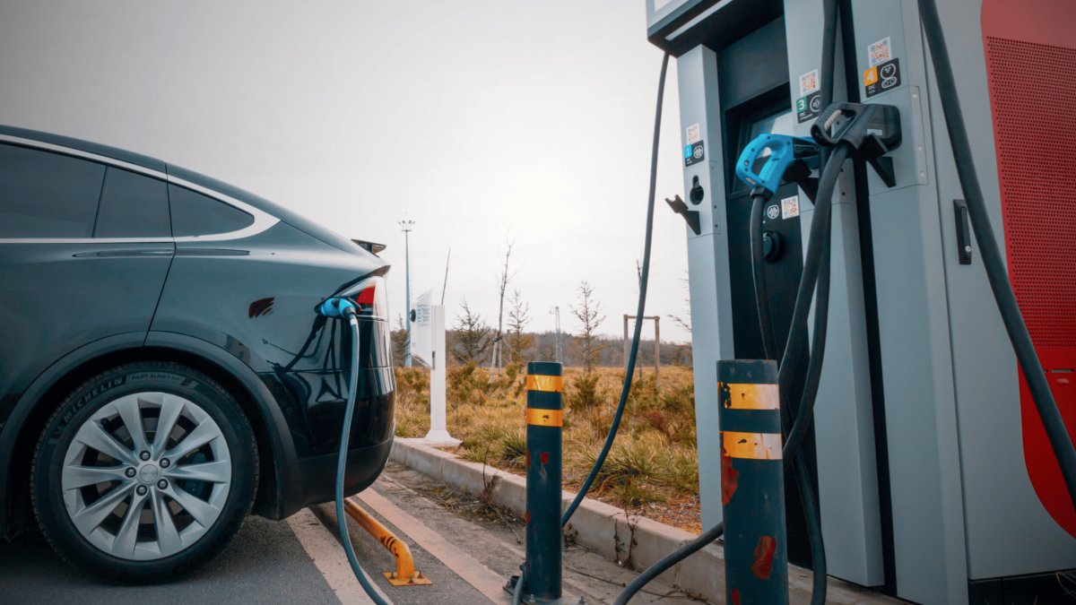 Elektrikli araç sahiplerini ilgilendiriyor: Şarj istasyonlarında yeni dönem