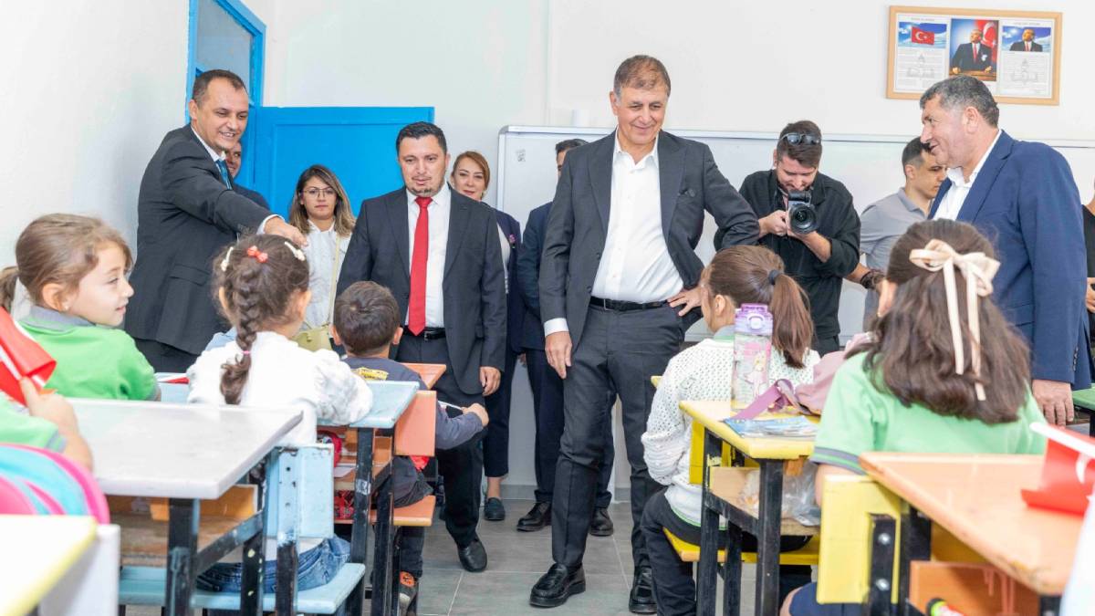 Kızıloba İlkokulu yenilendi, çocuklar bayram etti