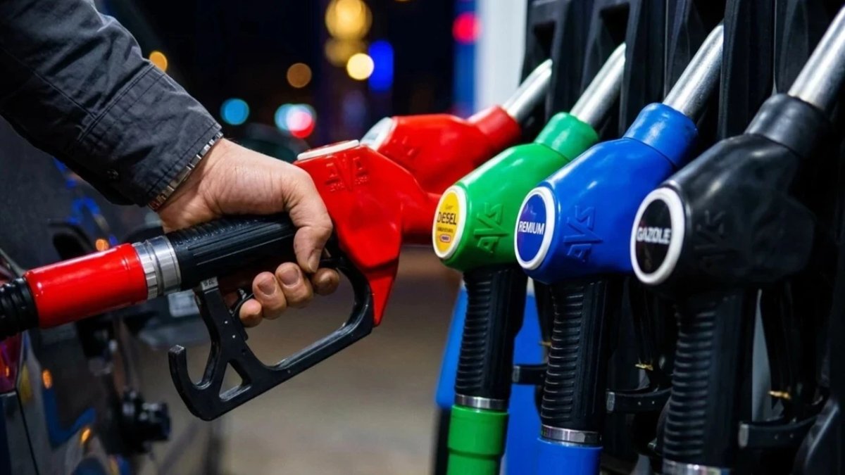Benzinde de eşelmobil dönemi bitiyor: Litre Başına 12,48 TL zam gelecek mi? Fiyatlar kaç TL olacak?