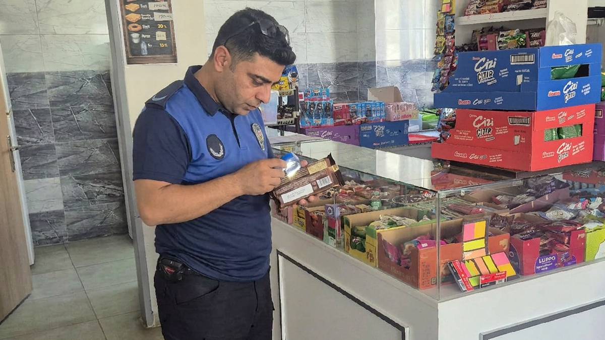 Efeler Zabıtasından okul kantinlerinde hijyen ve fiyat denetimi