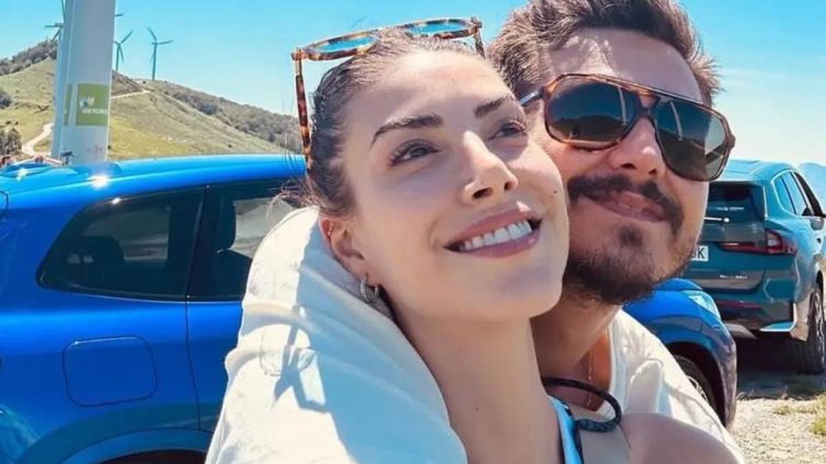 7 yıllık evlilik bitti mi? Deniz Baysal’ın sosyal medya hamlesi ‘Boşandılar mı?’ dedirtti