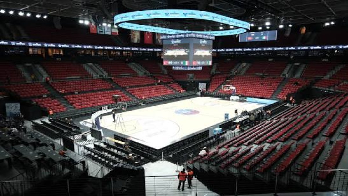 Basketbol Süper Ligi'nde Anadolu Efes-Beşiktaş derbi