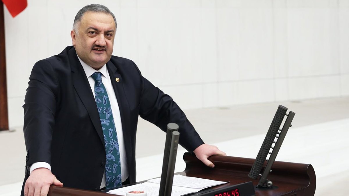 DEVA Partili Karal’dan çarpıcı kıyas: Deprem için 353 milyar, fon vurgununda bir avuç insana 800 milyar TL!