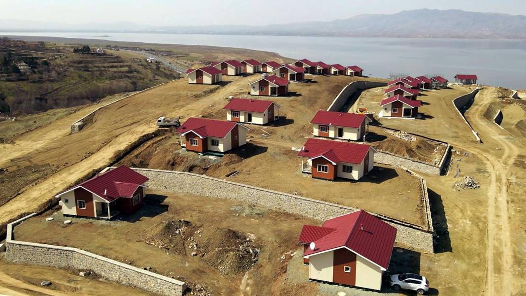 TOKİ 383 arsayı açık artırmayla satacak