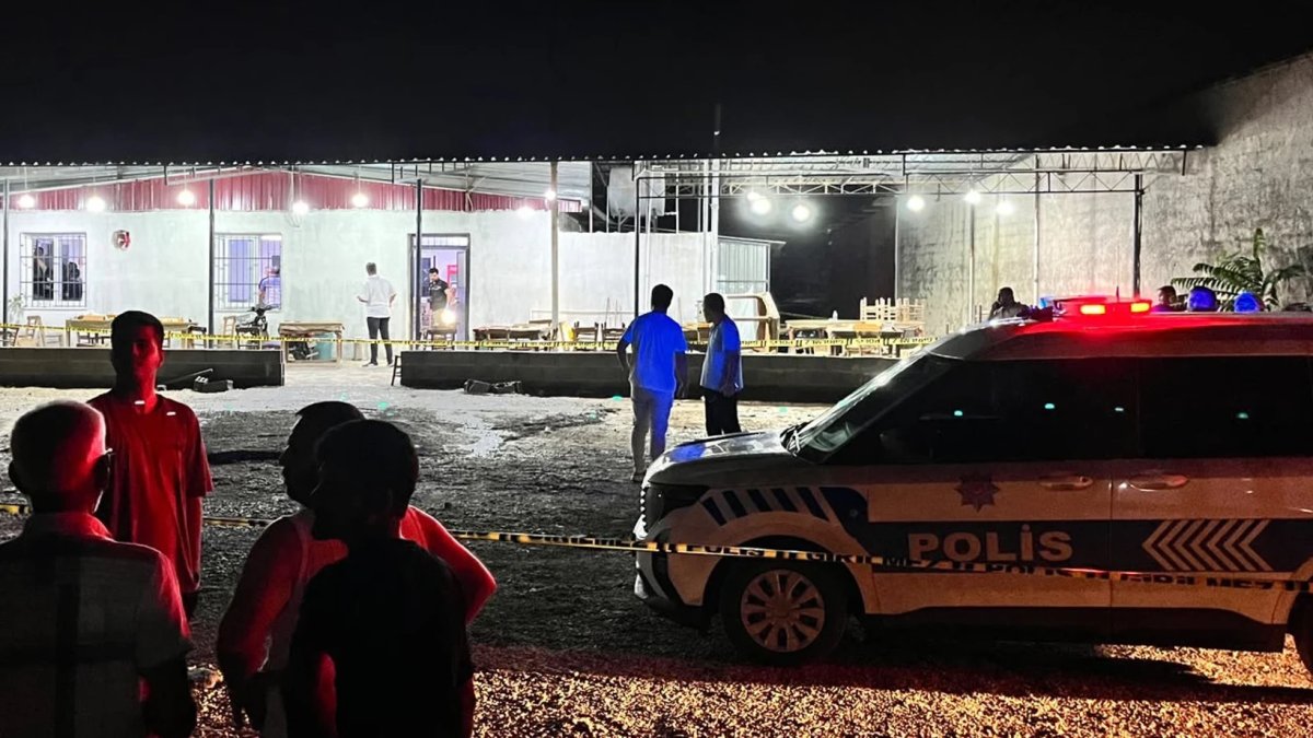 Mersin’de kahvehaneye silahlı saldırı: 1 ölü, 4 yaralı