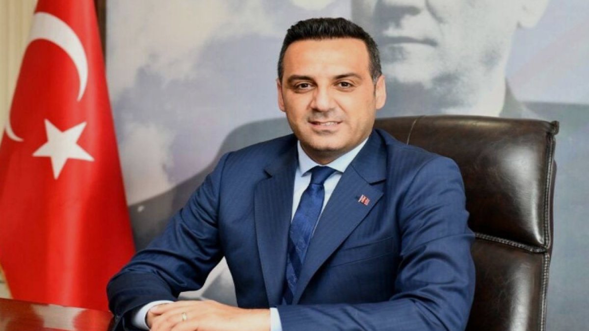 Onur Emrah Yıldız kimdir, kaç yaşında Çiğli Belediye Başkanı Yıldız hangi partiden?