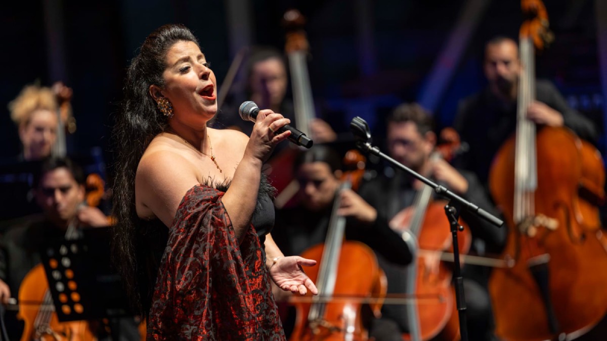 İzmir Oda Orkestrası’ndan yeni sezona görkemli başlangıç