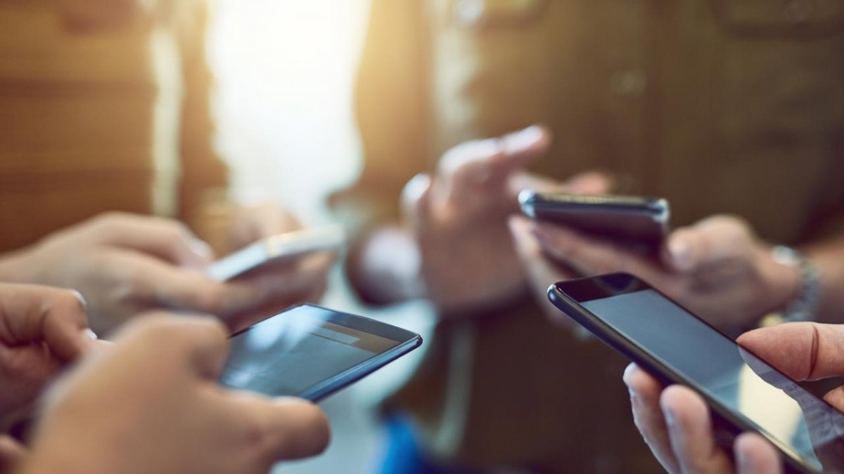 IMEI kayıt harcında yeni yılda rekor zam: Telefon fiyatını aşacak