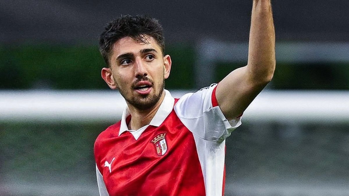 Demir Ege sahaya çıktı: Beşiktaş’ın kasası doldu